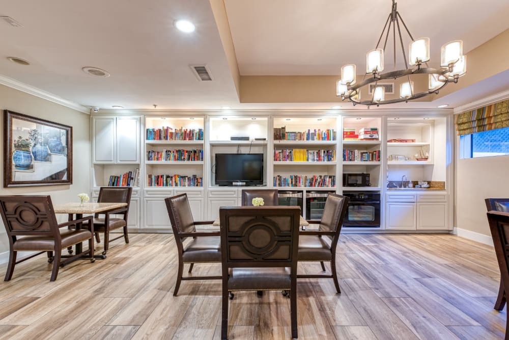 Common area  with book shelves at  Pacifica Senior Living Santa Clarita in Newhall, California