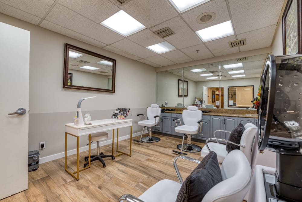 Enjoy a Spa & Salon at Pacifica Senior Living Santa Clarita Senior Living Community