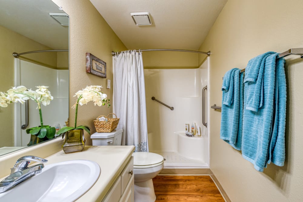 Resident apartment bathroom at Pacifica Senior Living Menifee in Sun City, California