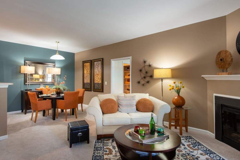 Virtual Tour 1 at The Elms at Montjoy in Ellicott City, Maryland