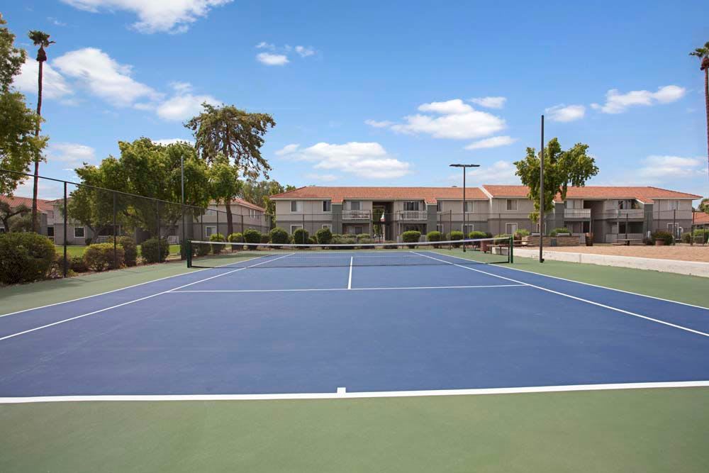 Tennis courts at 505 West Apartment Homes in Tempe, Arizona