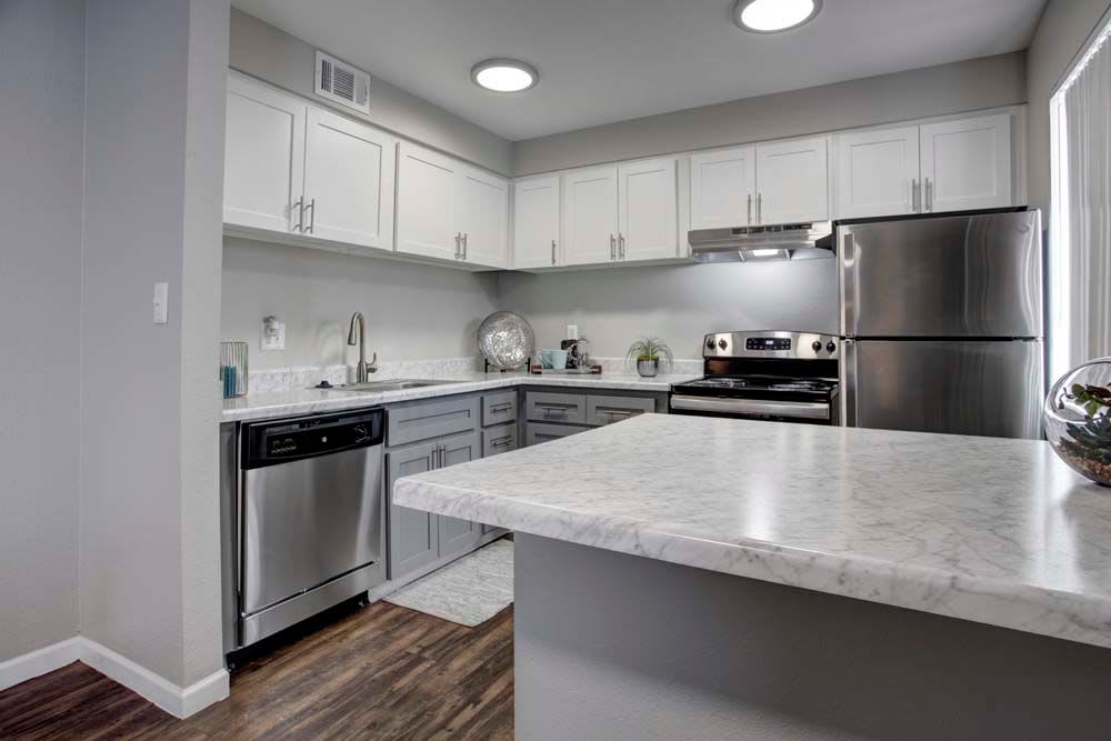 Kitchen with granite countertops at 505 West Apartment Homes in Tempe, Arizona