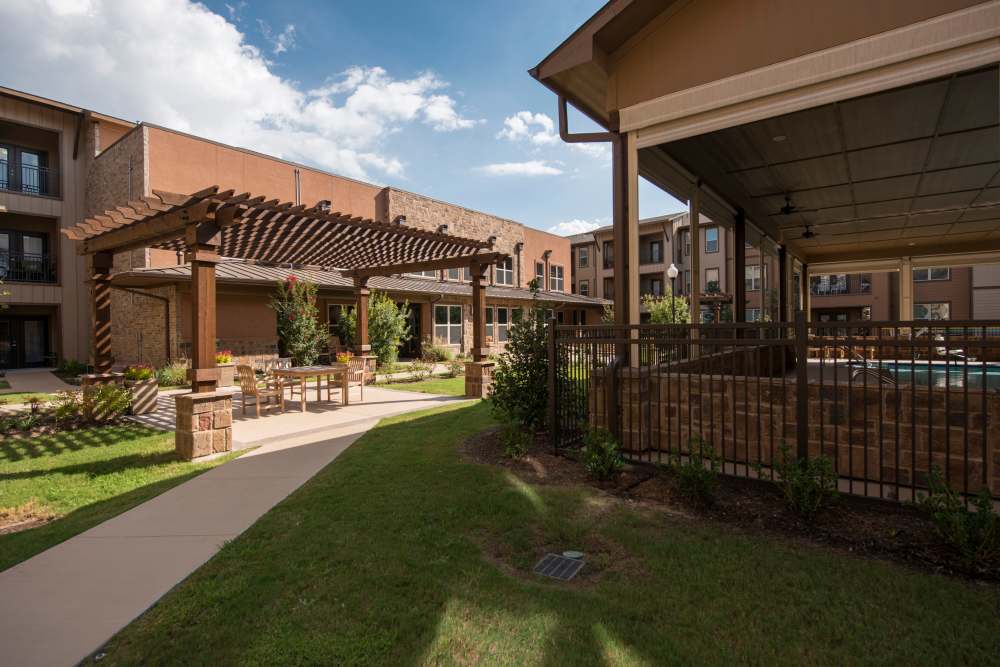 Great landscaping at Watermere at Round Rock in Round Rock, Texas