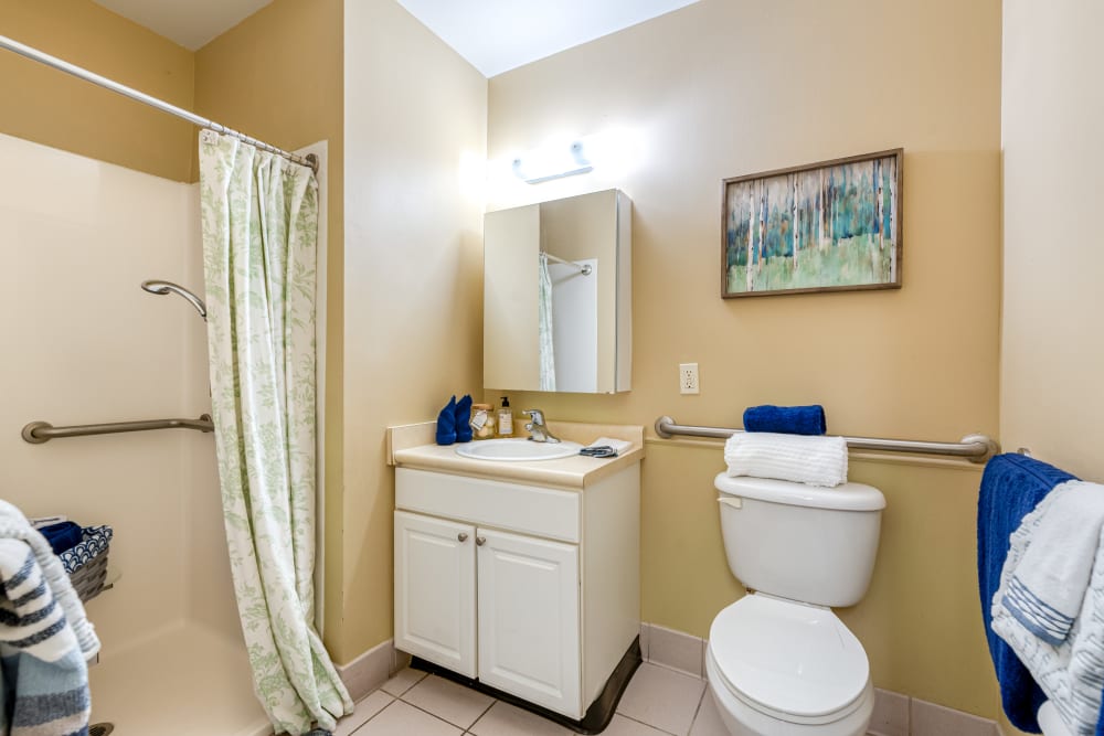 Pacifica Senior Living Palm Beach offers a Bedroom in Greenacres, Florida