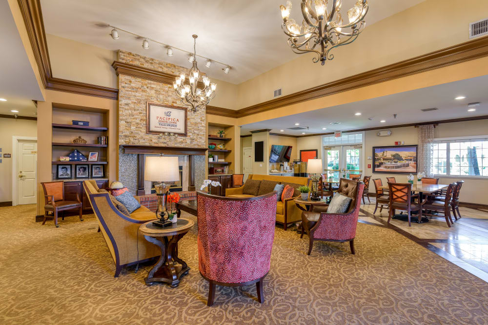 Pacifica Senior Living Palm Springs offers a Reception in Palm Springs, California