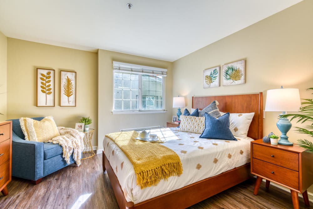 Bedroom at Pacifica Senior Living Palm Springs in Palm Springs, California