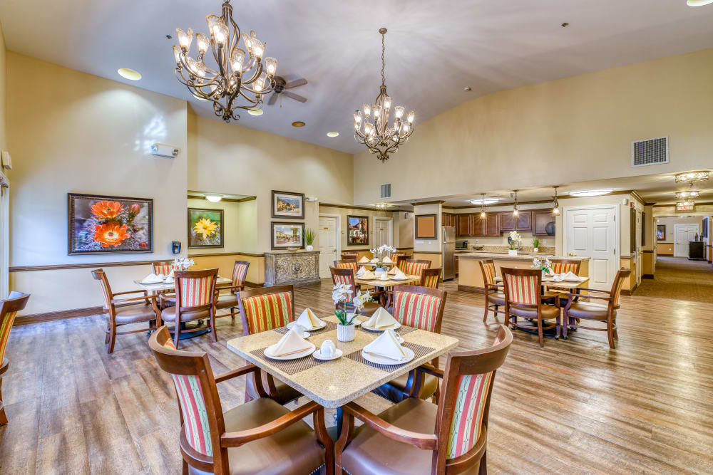 Dining Area at Senior Living Community in Palm Springs, California