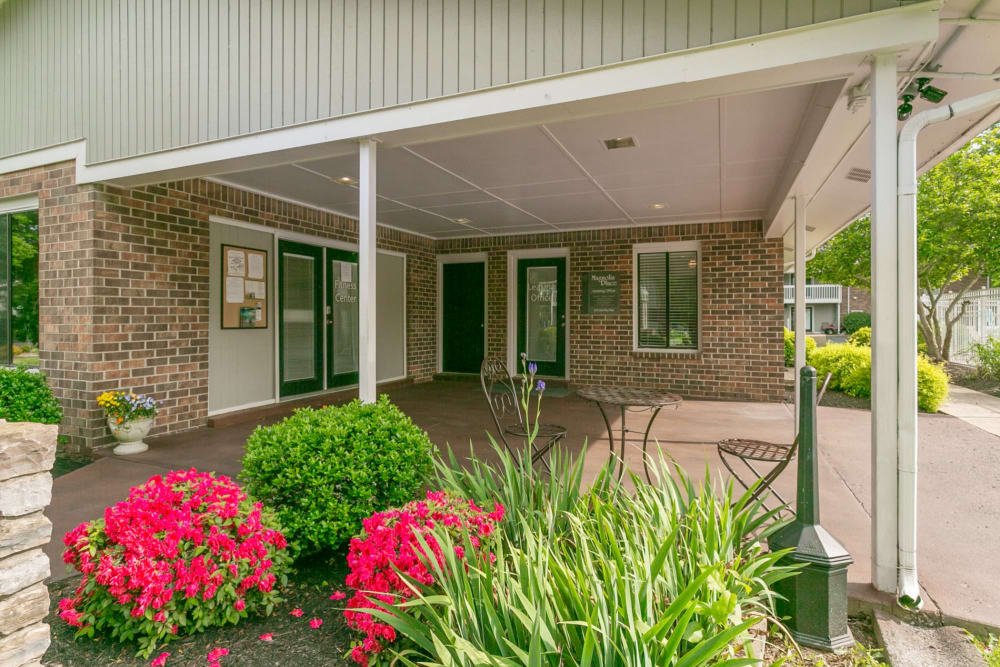 Entrance to leasing office at Magnolia Place Apartments in Franklin, Tennessee