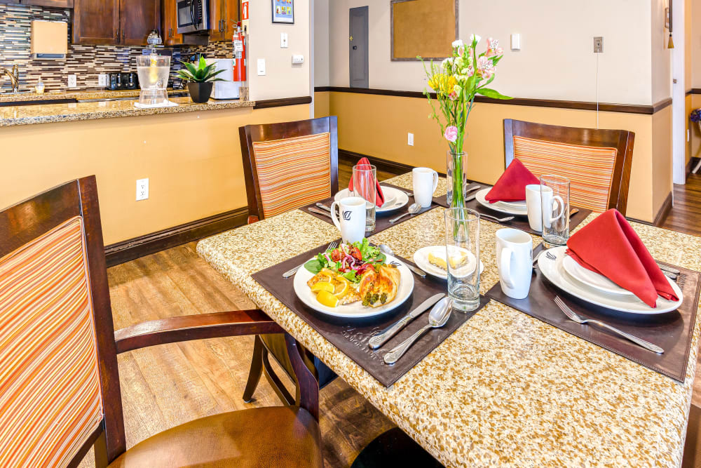 Enjoy a Dining Area at Pacifica Senior Living Snohomish Senior Living Community