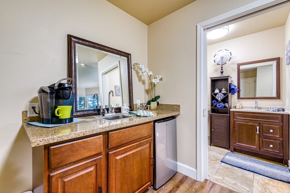 Small kitchen sink  in Snohomish, Washington