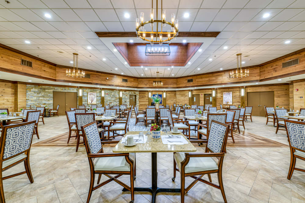 Dining Area at Senior Living Community in Sunrise, Florida