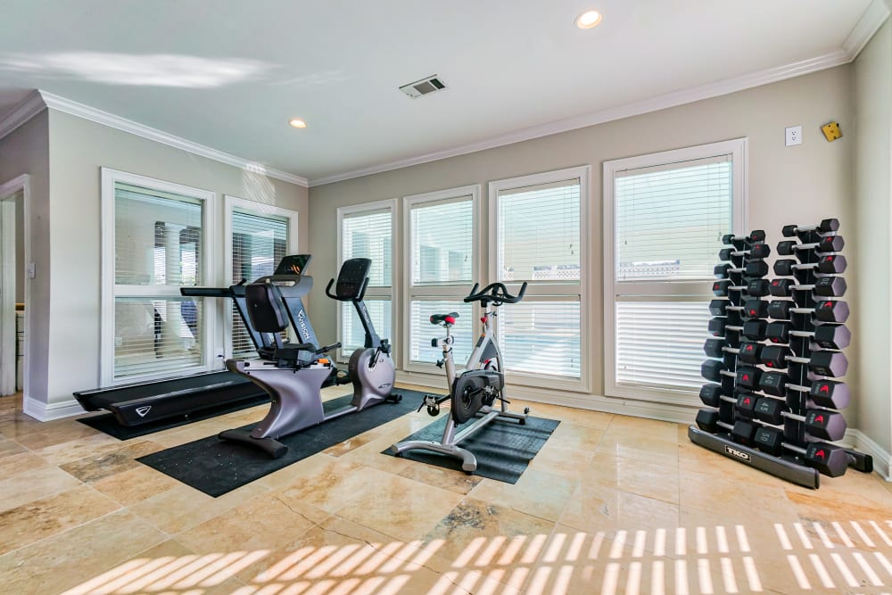 Community fitness center at The Gatsby at Midtown Apartment Living in Montgomery, Alabama