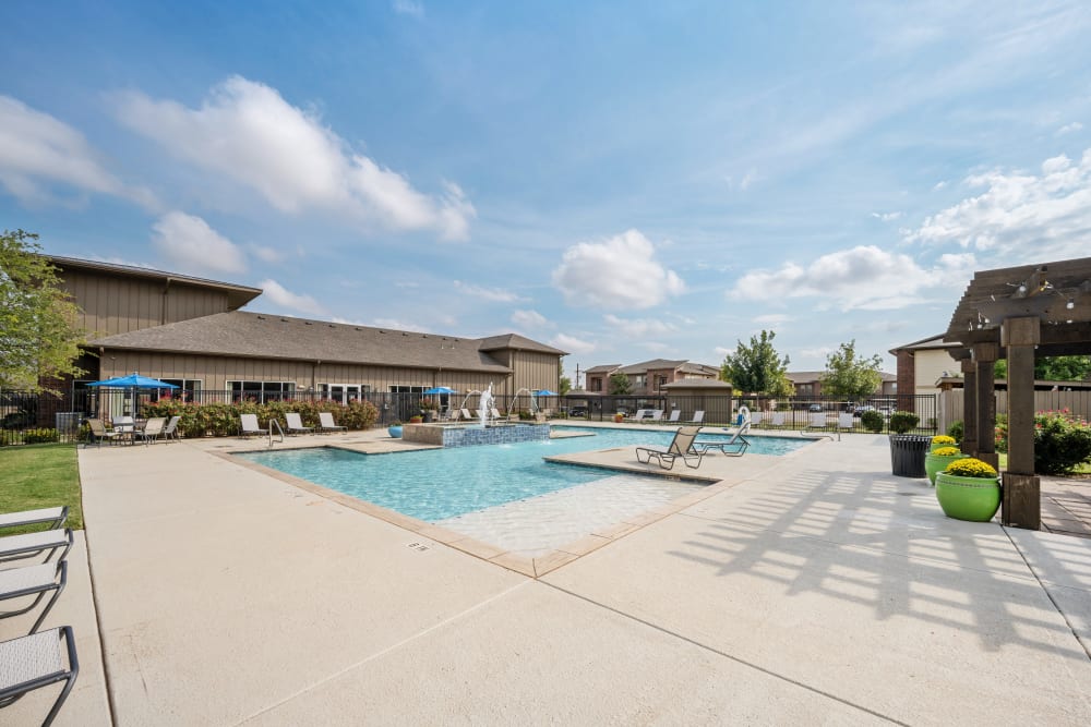 Sparkling swimming pool at Anatole at City View in Lubbock, Texas