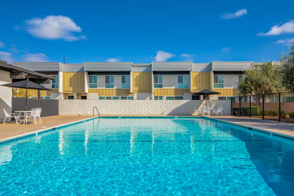 diving pool at Sycamore Court in Garden Grove, California