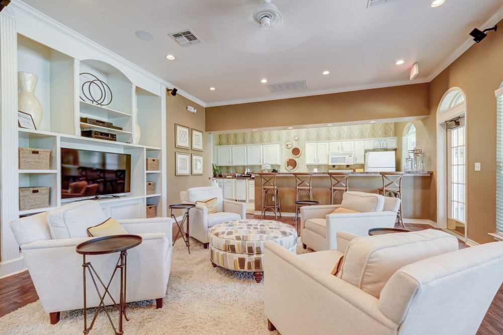 Clubhouse lounge at River Walk Apartment Homes in Shreveport, Louisiana