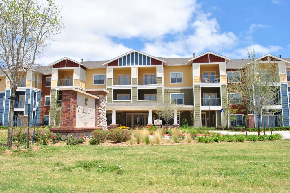 Exterior of Mariposa at Jason Avenue in Amarillo, Texas