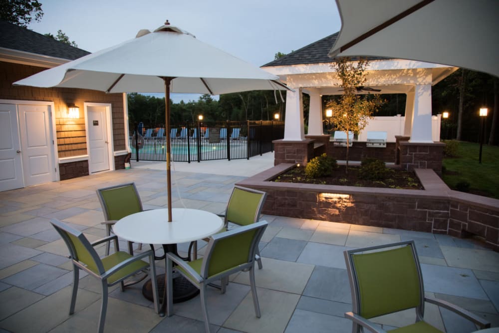 Community patio at Highcroft Apartment Homes in Simsbury, Connecticut