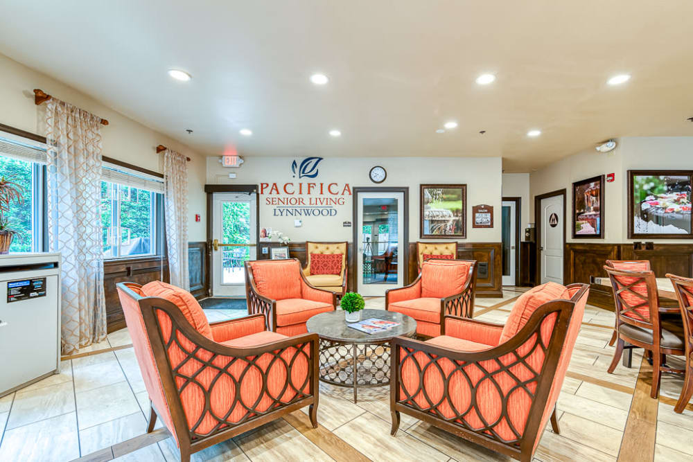 Enjoy a Common Area at Pacifica Senior Living Lynnwood Senior Living Community