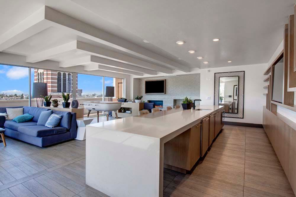 Luxury Apartments with a Living Room at The Pacific