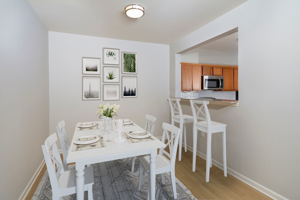 Model dining room at Aspen Court, Piscataway, New Jersey