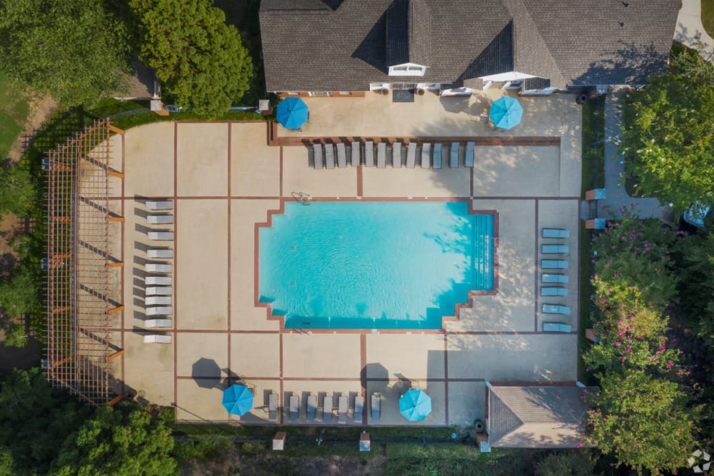Aerial view of the pool at The Columns at Hiram in Hiram, Georgia