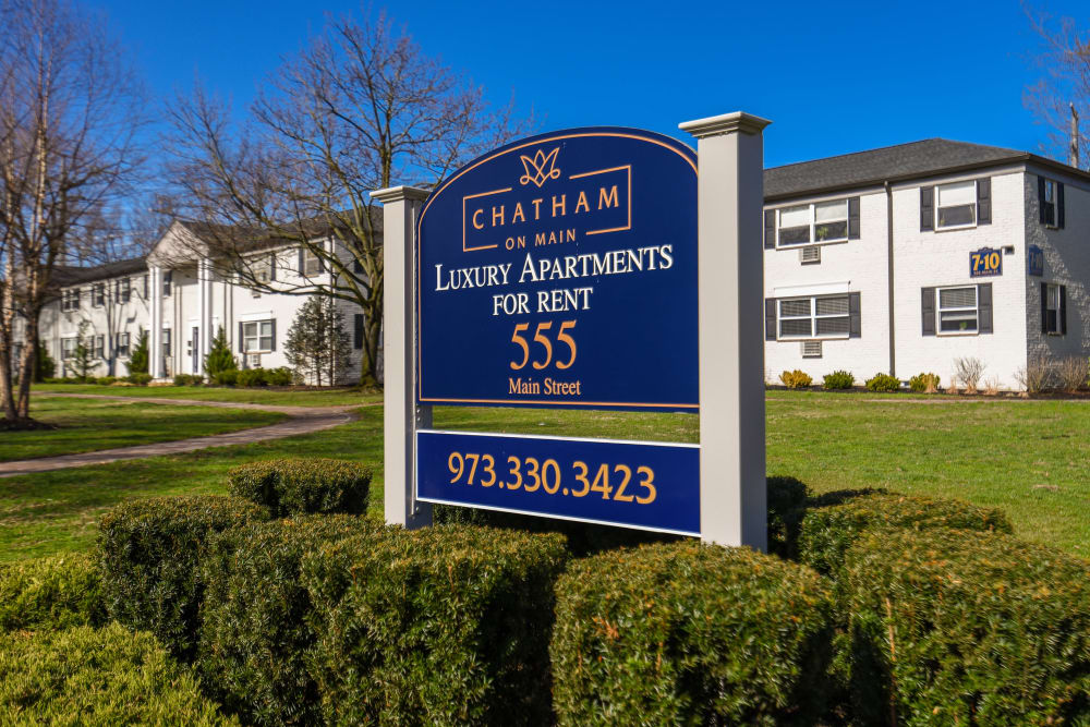 Apartment signage at Chatham on Main, Chatham, New Jersey
