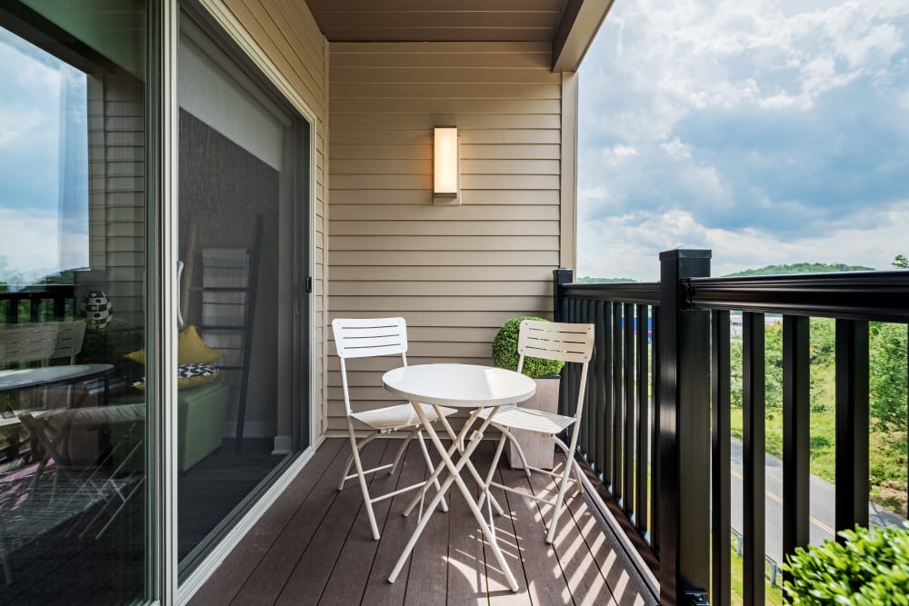 Private balcony at Cosmopolitan Apartments in Pittsburgh, Pennsylvania