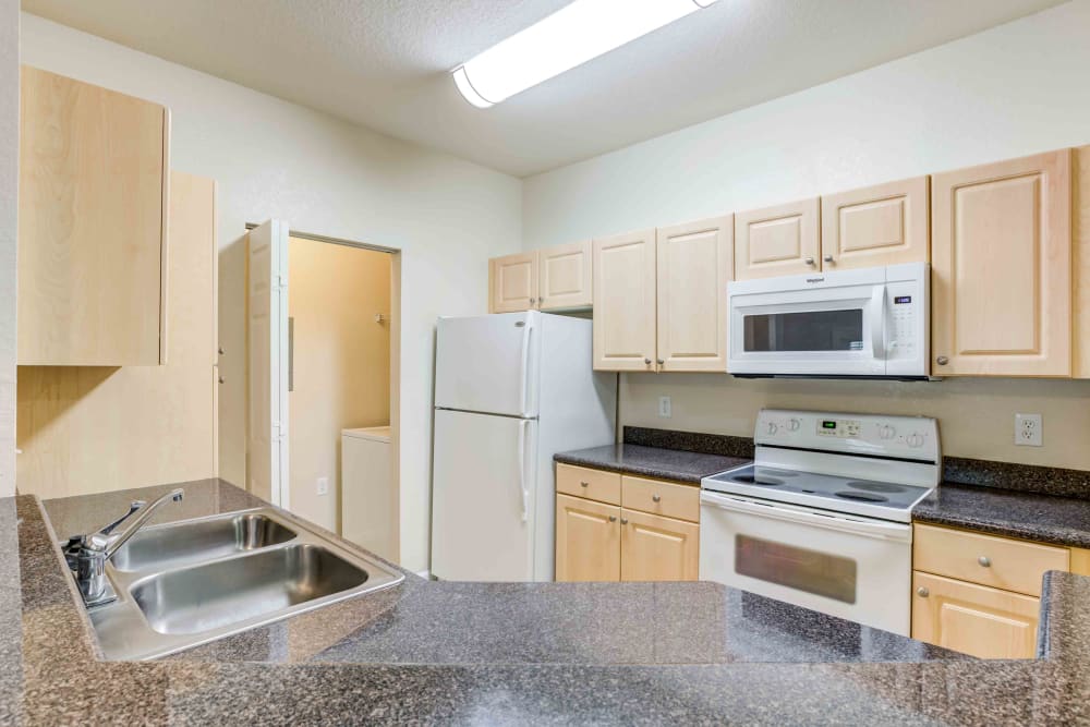 Enjoy Apartments with a Kitchen at Citrus Tower 
