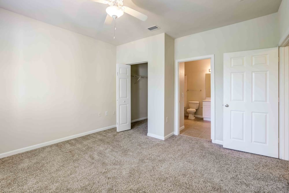 Our Apartments in Clermont, Florida offer a Spacious Room with Toilet Room