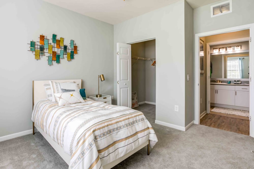 Citrus Tower offers a Bedroom with a Walk-in Closet in Clermont, Florida