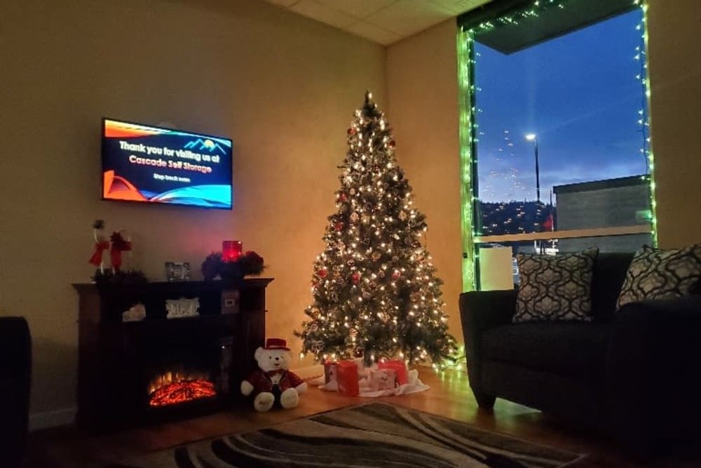 Christmas at Cascade Self Storage in Grants Pass, Oregon