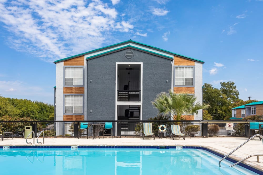 Pool and apartments at The Clara in San Antonio, Texas