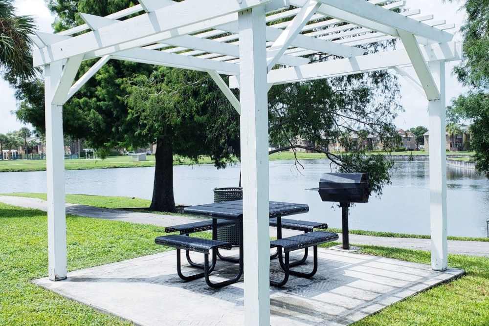 BBQ area at The Abbey At Northlake in Riviera Beach, Florida