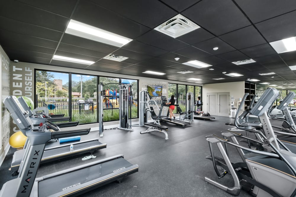 Apartments with a Fitness Center at Oak Enclave