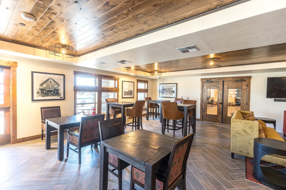 Cafe area with spacious seating at Touchmark at Pilot Butte in Bend, Oregon