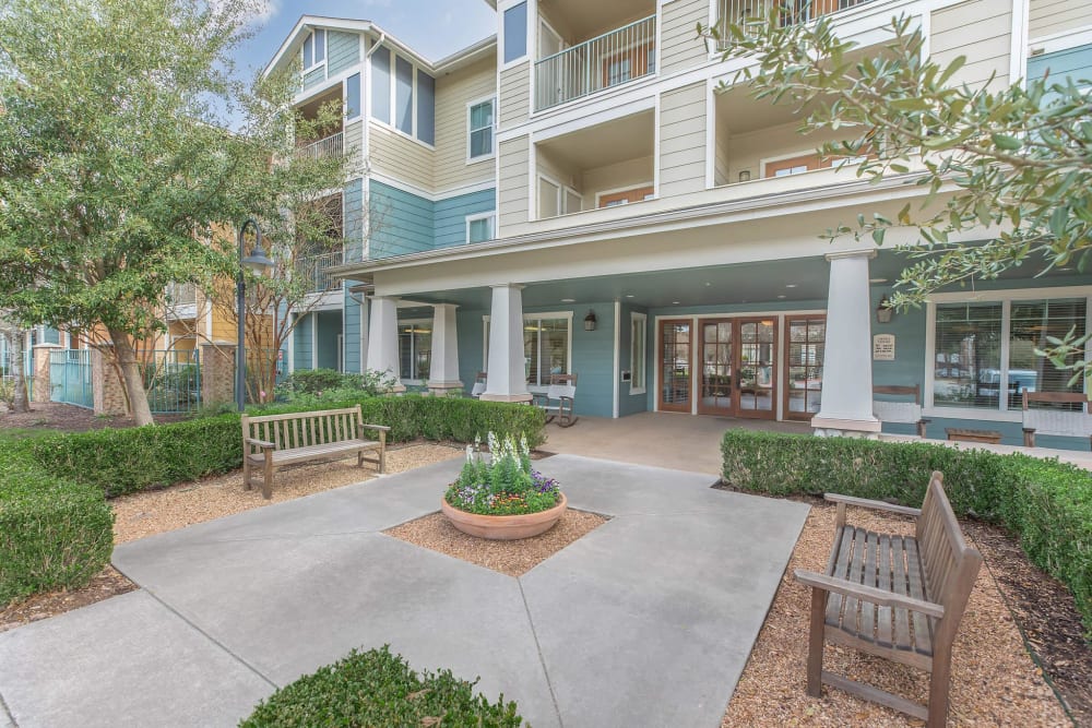 55 and Over Apartment Community in Joshua, TX Mariposa South Broadway