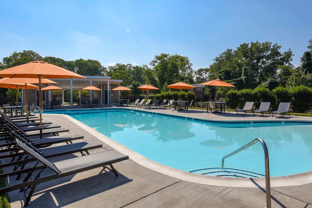 Resort style Pool at The Wellington in Hatboro, Pennsylvania