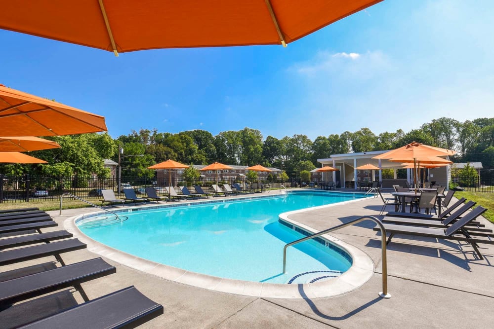 Resort style Pool at The Wellington in Hatboro, Pennsylvania