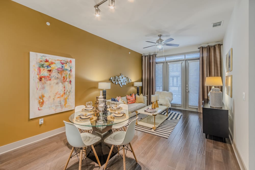 Elegant Dining at Apartments in Richardson, Texas