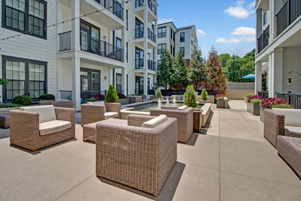 Outdoor lounge seating at Duet | Apartments in Nashville, Tennessee
