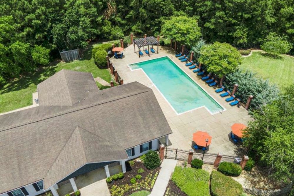 Aerial view of the pool at Midsouth 301 in Jackson, Mississippi