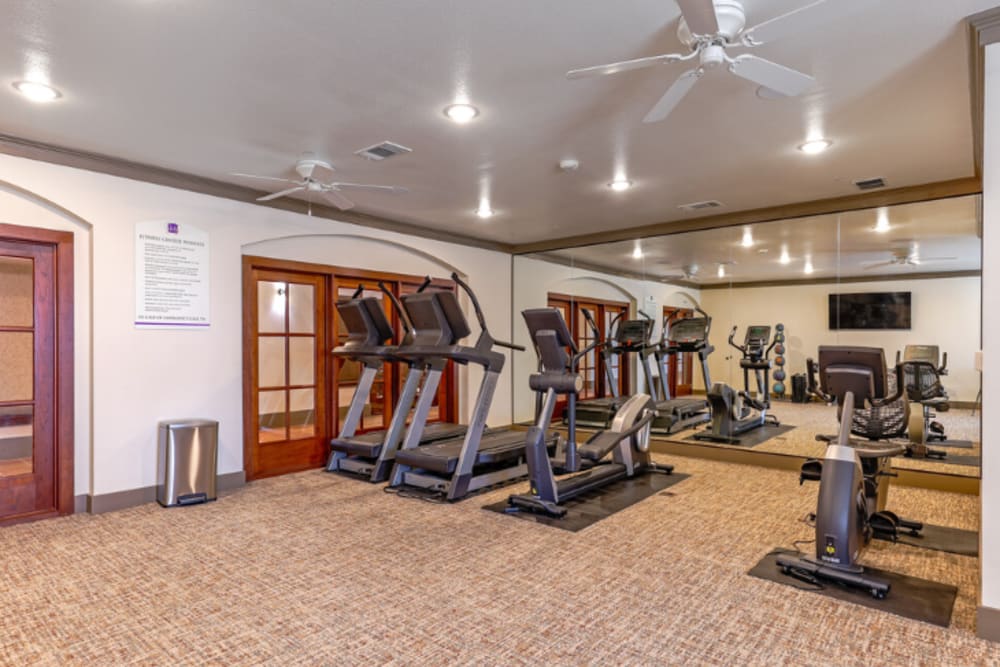 Fitness Center at Mariposa at Clear Creek in Webster, Texas