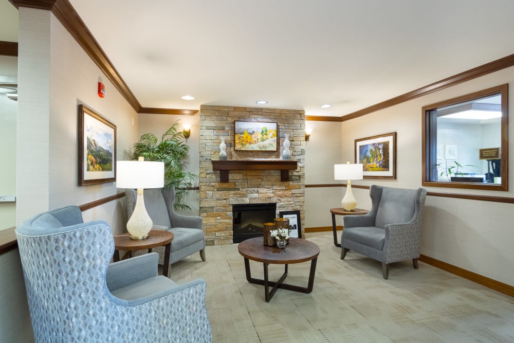 Sitting Room at Highline Place in Littleton, Colorado