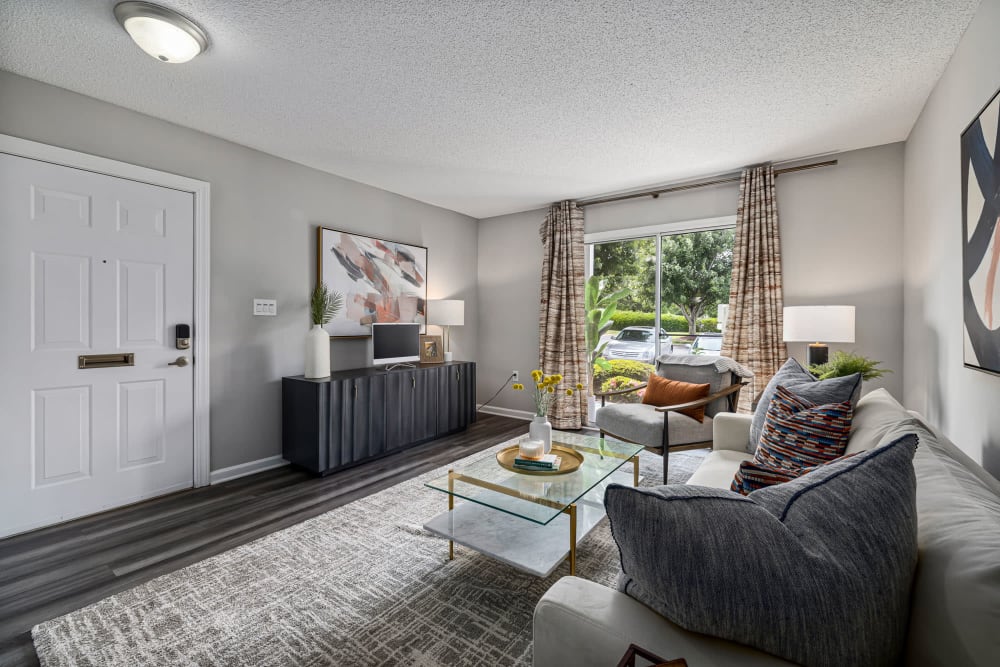 Photos of Fieldstone Apartment Homes Apartments in Mebane, NC