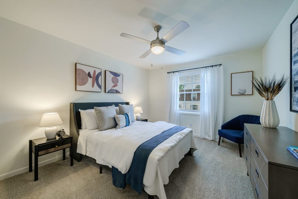 ibex Park offers a Bedroom in Smyrna, Georgia