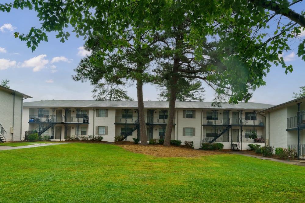 Building exterior with large lawn at ibex Park in Smyrna, Georgia