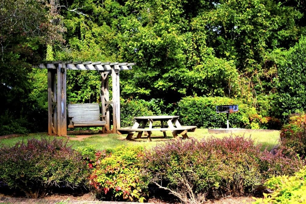Picnic seating at University Garden in Athens, Georgia