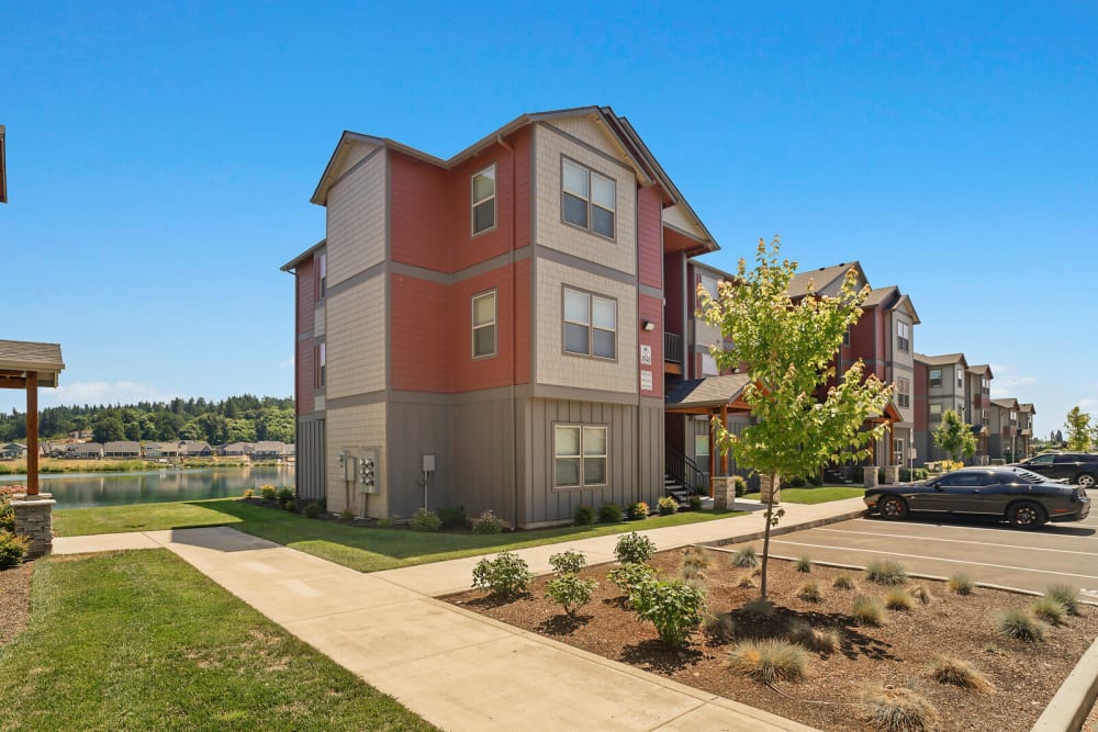 Exterior of the Apartments at Crawford Crossing Apartments in Turner, Oregon