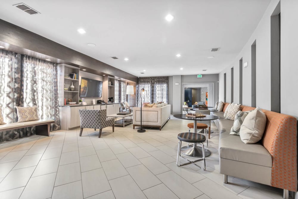 Chic community area at Villas at Chase Oaks in Plano, Texas