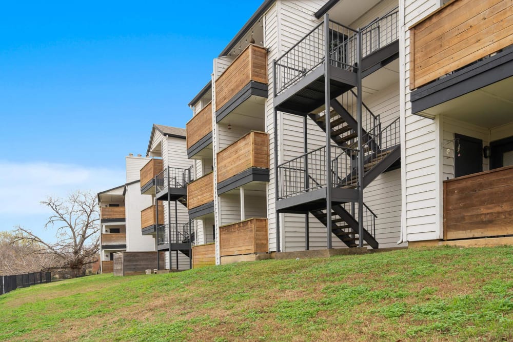 Private balconies at Tides on Green Oaks in Arlington, Texas